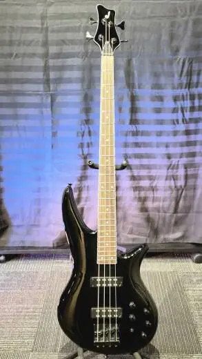 Jackson Guitars - Basse Spectra s�rie X SBX IV (fini noir brillant, touche en laurier)