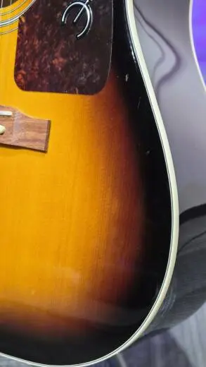 Epiphone - Guitare folk J-45 Studio Advanced Jumbo (fini Sunburst r�tro) 2