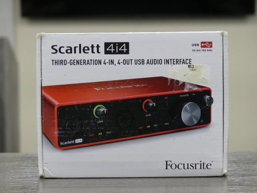 Focusrite - Interface audio USB  4 entres/4 sorties (3ime gnration) 7