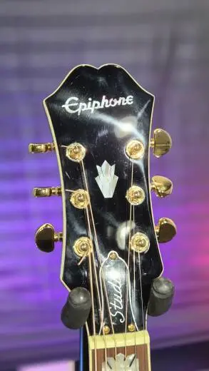 Store Special Product - Epiphone - J-200 Style Super Jumbo avec pan coup� + Preamp -�b�ne