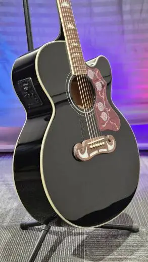 Store Special Product - Epiphone - J-200 Style Super Jumbo avec pan coup� + Preamp -�b�ne