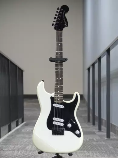 Squier - Contemporary Stratocaster Special HT  touche en laurier (fin Pearl White)