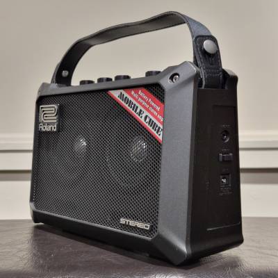 MOBILE CUBE Battery Powered Stereo Ampl… Roland Mobile Cube MB-CUBE Stereo Amplifier, Black