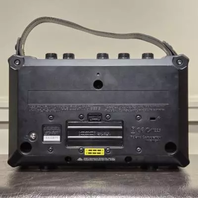 Roland - Ampli Stro  Piles 2