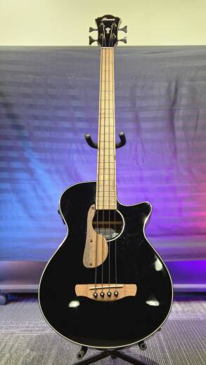 Store Special Product - Ibanez - Basse acoustique/�lectrique AEG24E (fini Black High Gloss)