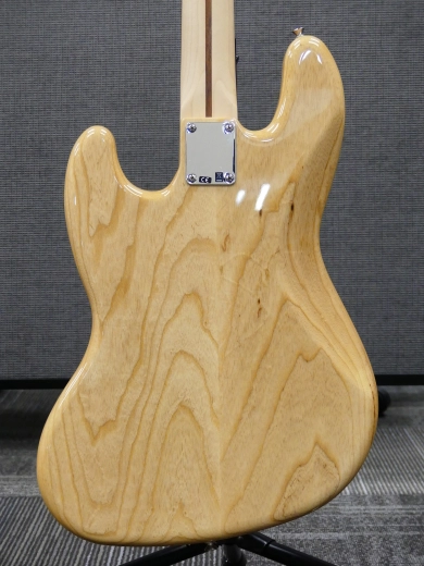 Fender - Édition spéciale Deluxe Jazz Bass en frêne avec touche Pau Ferro - Naturel 6