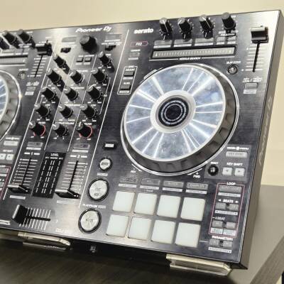 Pioneer DJ DDJ-SR2 Portable 2-Channel Controller For Serato DJ