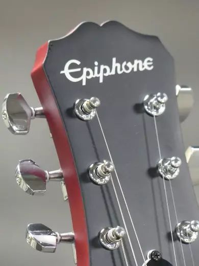 Epiphone - Guitare électrique SG E1 Special Satin (fini cerisier satiné rétro) 7