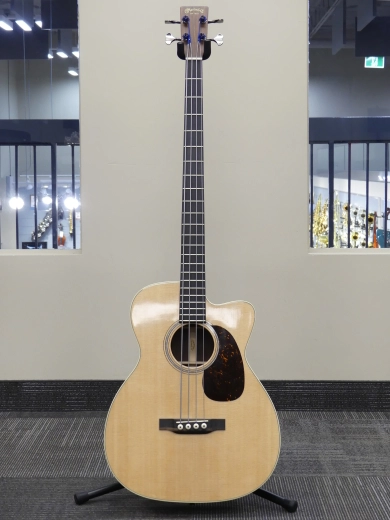 Martin Guitars - Basse acoustique / lectrique BC-16E avec tui