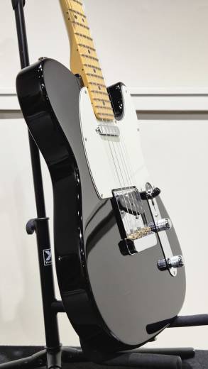 Store Special Product - Fender - Guitare Telecaster American Professional II, touche en �rable - Noir