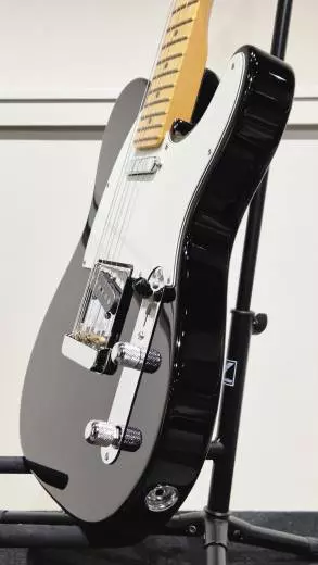 Fender - Guitare Telecaster American Professional II, touche en �rable - Noir 2