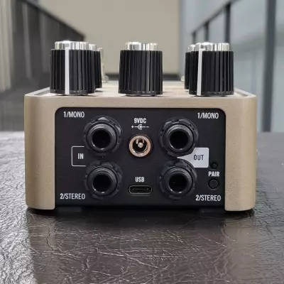 Universal Audio - Pédale d'effets stéréo Golden Reverberator 5