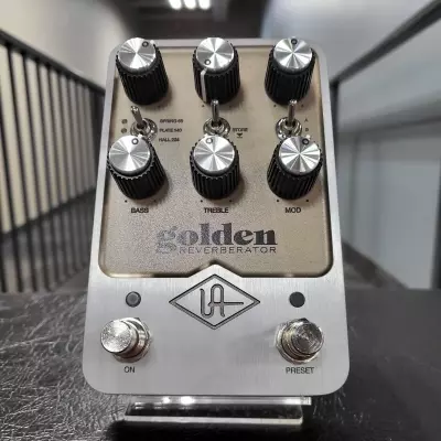 Universal Audio - Pdale d'effets stro Golden Reverberator