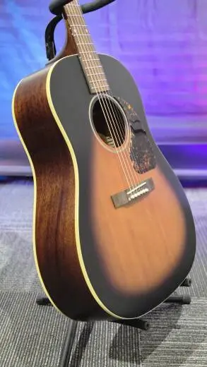 Epiphone - Guitare folk J -45 1942 Banner avec �tui � fini Burst r�tro 2
