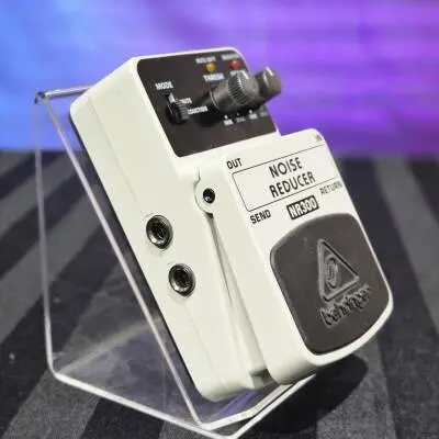 Behringer - NR300 P�dale de r�duction de bruit Ultimate 2