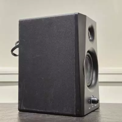 Yorkville Sound - Paire denceintes de rfrence Bluetooth YSM3BT (50 W, haut-parleur de 3,5 po, une unit active et une passive) 2