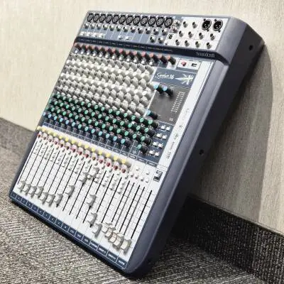 Soundcraft - M�langeur analogique 16 canaux avec effets Lexicon et USB 2