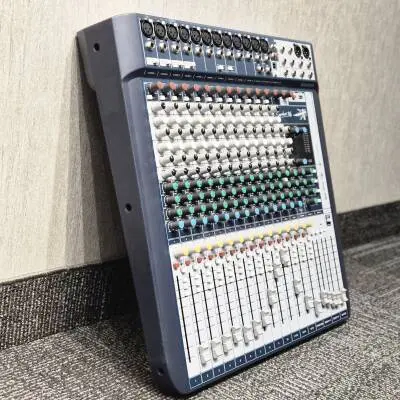 Soundcraft - M�langeur analogique 16 canaux avec effets Lexicon et USB 2