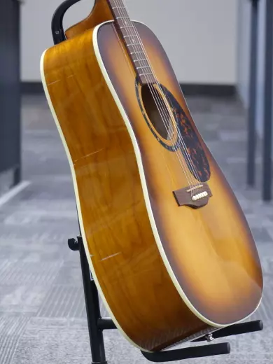 Norman-B20 Burst HG 40e anniversaire 3
