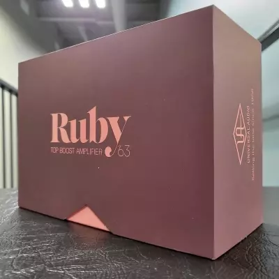 Universal Audio - Pédale d’amplification UAFX Top Boost Ruby ’63 7
