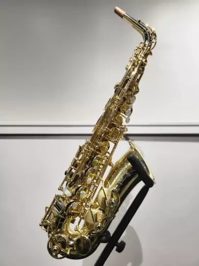 Selmer - SeleS Axos - Saxophone alto - Vernis transparent