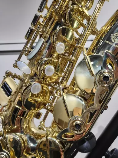 Selmer - SeleS Axos - Saxophone alto - Vernis transparent 2