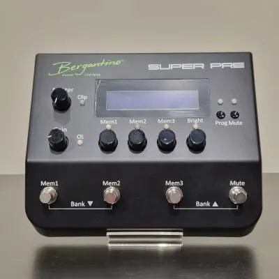 Bergantino - Pr�amplificateur Super Pre pour basse