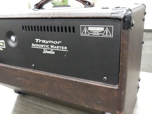 Traynor - Amplificateur de guitare acoustique compact et stro  2 canaux - 150 watts 7