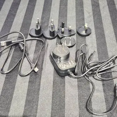 Universal Audio - Interface USB Volt 476 avec compresseur 2