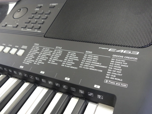 Yamaha - Clavier arrangeur 61 touches 6