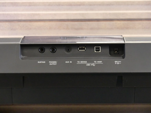 Yamaha - Clavier arrangeur 61 touches 8