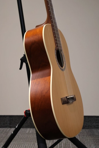 La Patrie Guitars - Etude 4