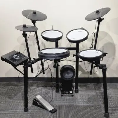 Roland - Batterie num�rique V-Drum TD-17KVS avec support MDS-COM