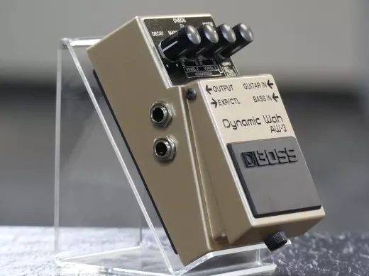 BOSS - Pédale Dynamic Wah 2