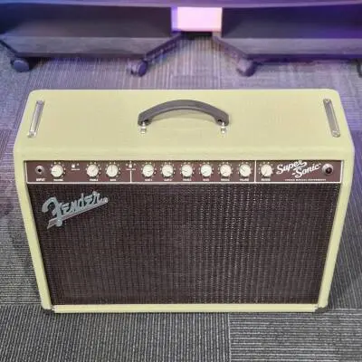 Fender - Supersonic 22 Blonde 2