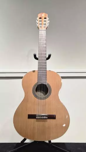 Alhambra Guitarras - Guitare classique 2 C (modle pour lve, tui souple inclus)