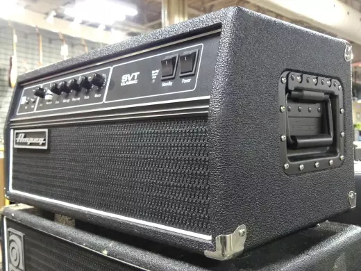 Ampeg - Tte d'amplificateur de basse SVT Classic 300 watts 3