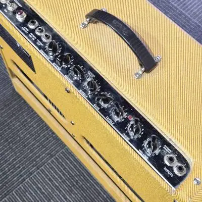Fender - Blues Deluxe Reissue 2
