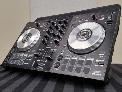 Pioneer - DDJ-SB3 2