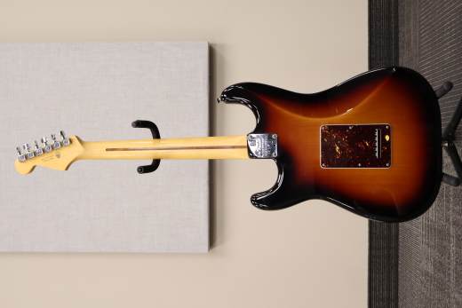 Fender - American Pro II Stratocaster 3-tone sunburst 5