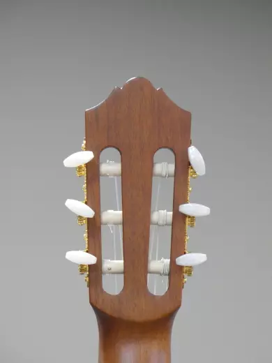 Yamaha - Guitare classique CG162S en épinette massive et mozambique 8
