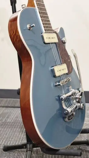 Gretsch Guitars - Electromatic Jet Two 90 G5210T-P90 � simple pan coup�, cordier Bigsby et touche en laurier (fini Mako) 2