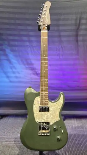 Godin Guitars - Guitare �lectrique 6 cordes Stadium '59 avec �tui - Desert Green