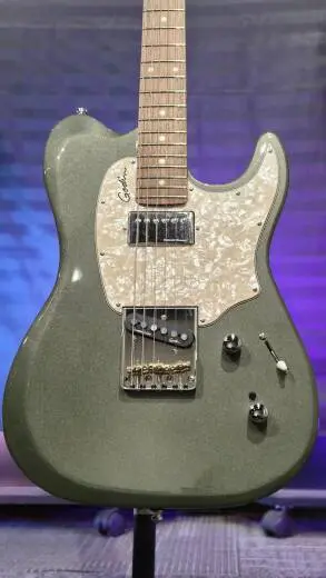 Godin Guitars - Guitare �lectrique 6 cordes Stadium '59 avec �tui - Desert Green 2