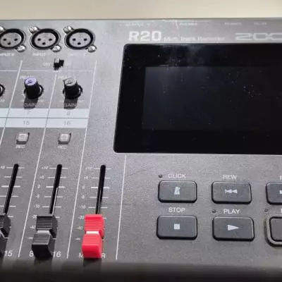 Zoom - Enregistreur R20 16 pistes � interface tactile 2