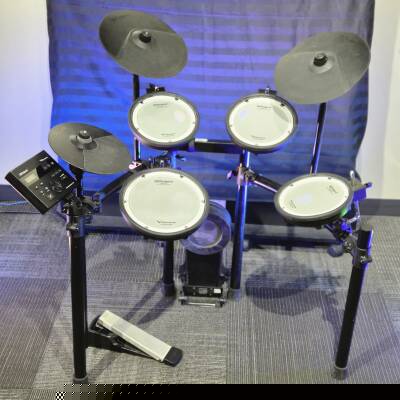 Store Special Product - Roland - Batterie num�rique V-Drums TD-07KV avec support
