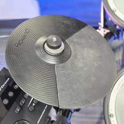 Roland - Batterie num�rique V-Drums TD-07KV avec support 2