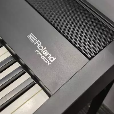 Roland - Piano numrique  touches pondres FP-60X - Noir 2