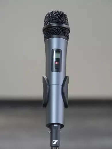 Sennheiser - Système de microphone sans fil à main 4