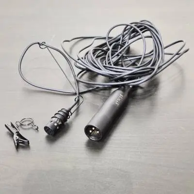 Apex - Microphone de choeur / de sc�ne (suspendu) � profil bas